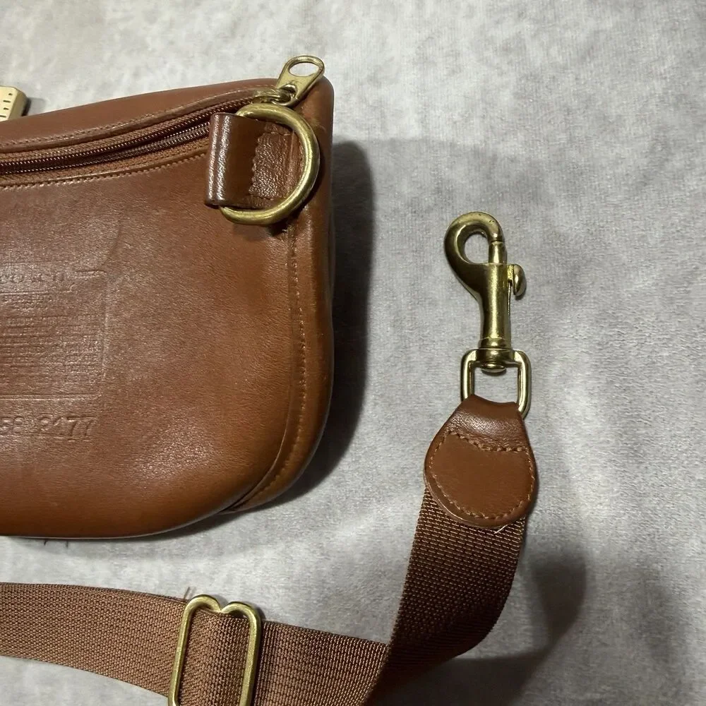 Coach USA 1996 Olympic Commemorative Leather Fanny Pack Waist Pouch Bag Brown